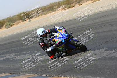 media/Mar-28-2022-Superbike Trackdays (Mon) [[b8603d0f67]]/Open Track Time/Turn 3 Inside/